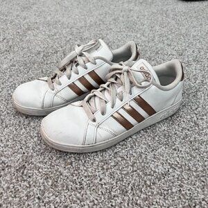 Adidas White Lace Up Gold Stripes Casual Sneakers US 6​​​​​​​​​​​​​​​​​​​​